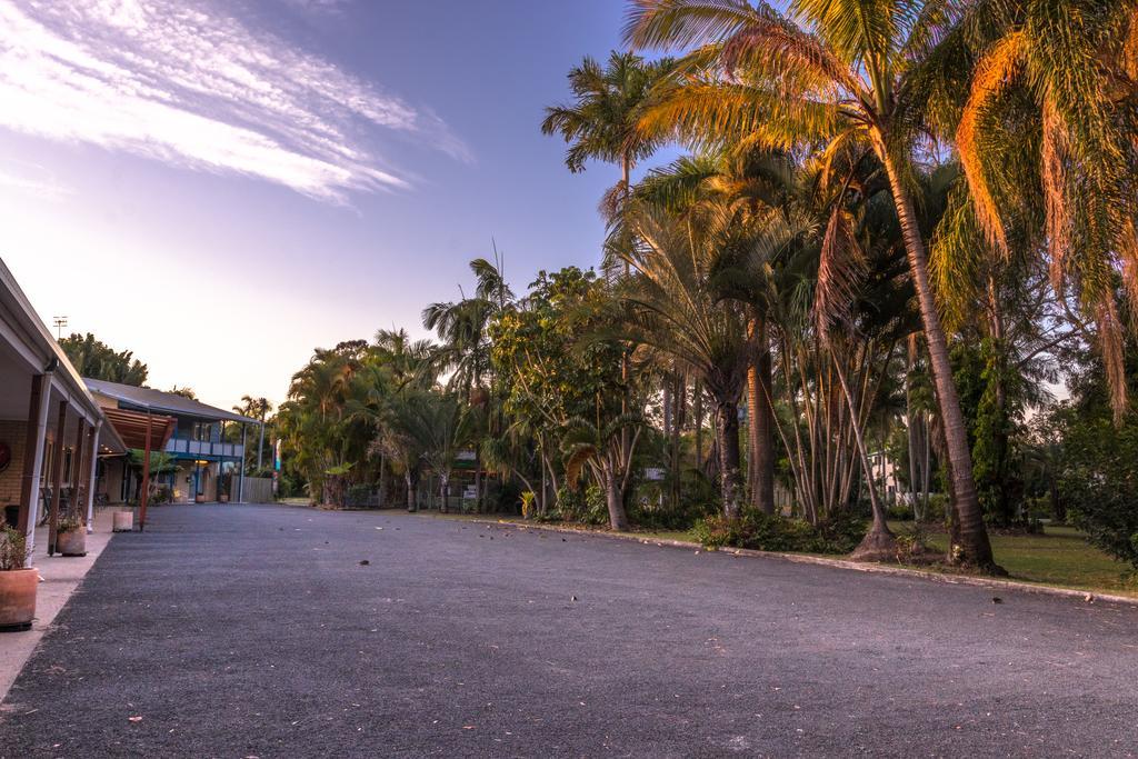 Tin Can Bay Motel 외부 사진